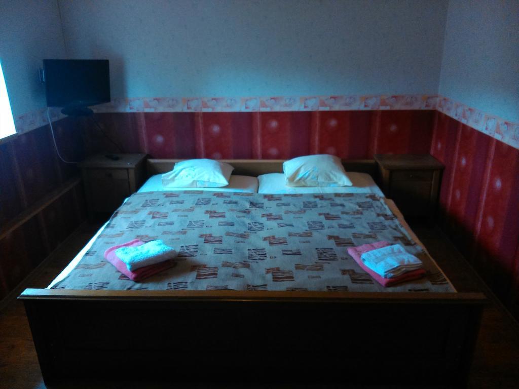 Kortsitalu Kuelalistemaja Apartment Kopu  ห้อง รูปภาพ